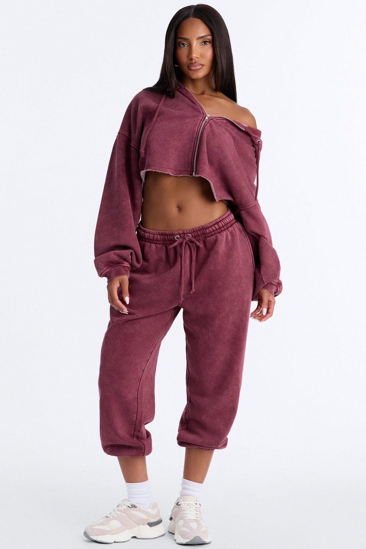 On The Go Fleece Cropped Jogger Set - Burgundy
