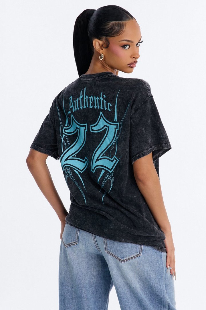 East Coast Authentic Washed Oversized Tee - Black