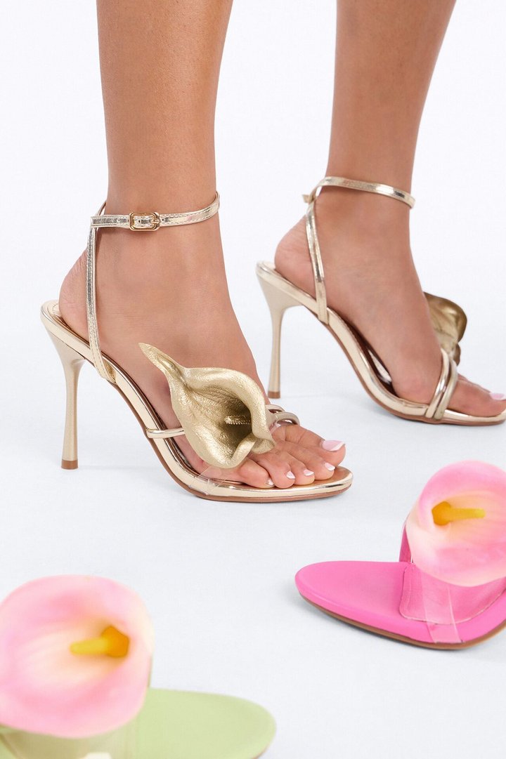 Warm Waters Flower Heels - Gold