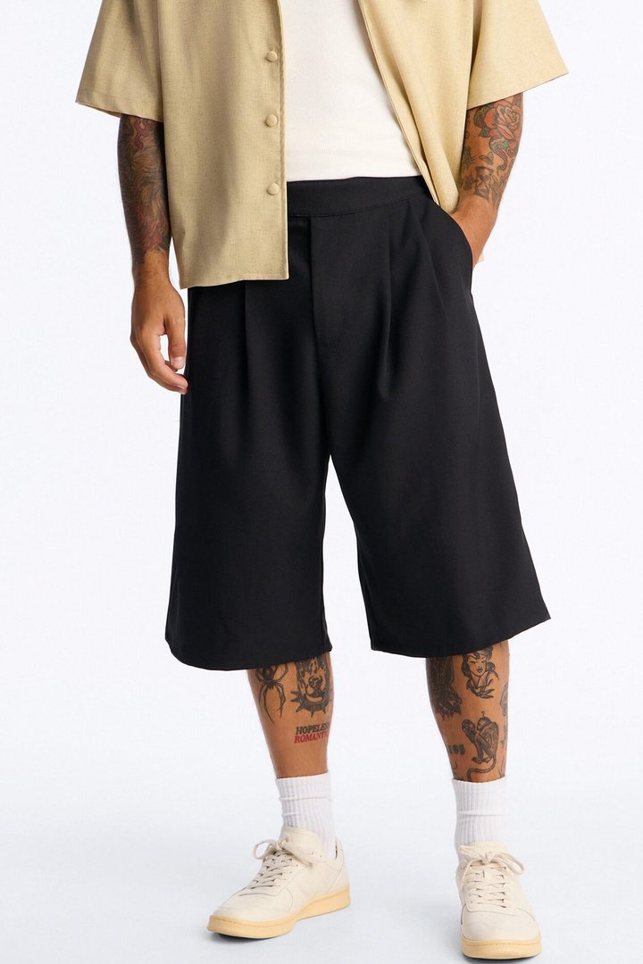 Vanderbilt Gurkha Baggy Trouser Short - Black