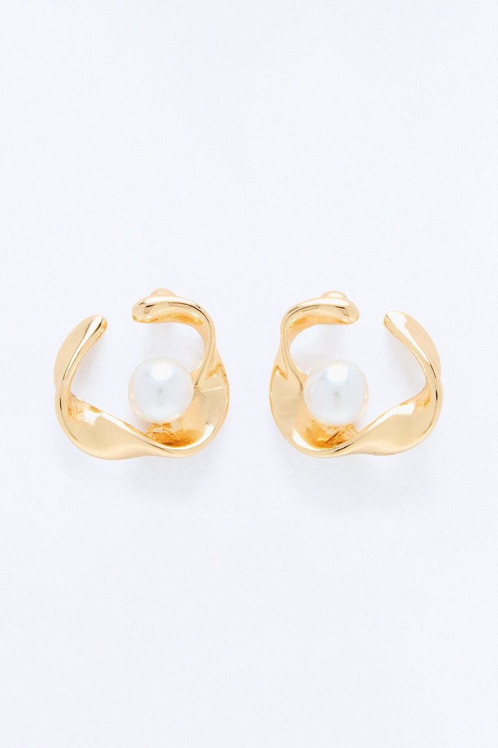 Focus On Me Stud Earrings - Gold