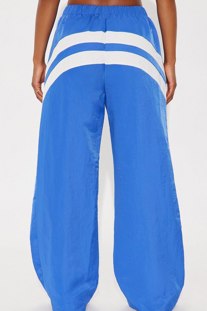 Follow The Curve Windbreaker Track Pant - Blue