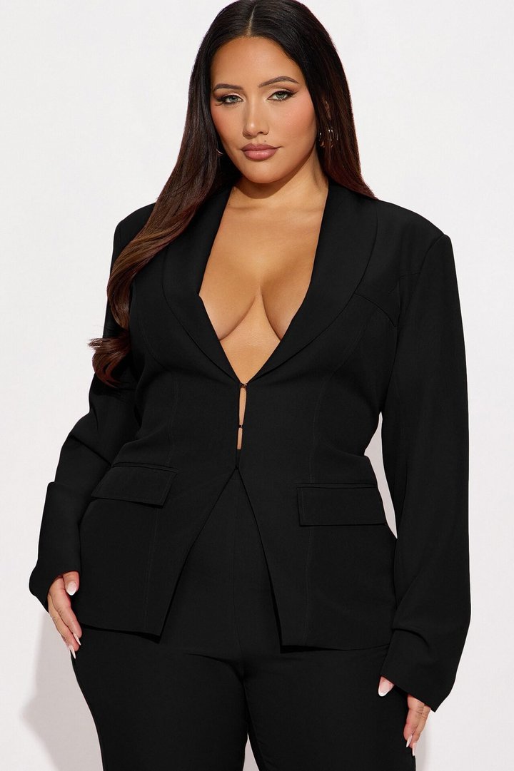 About Her Business Hourglass Blazer - Black