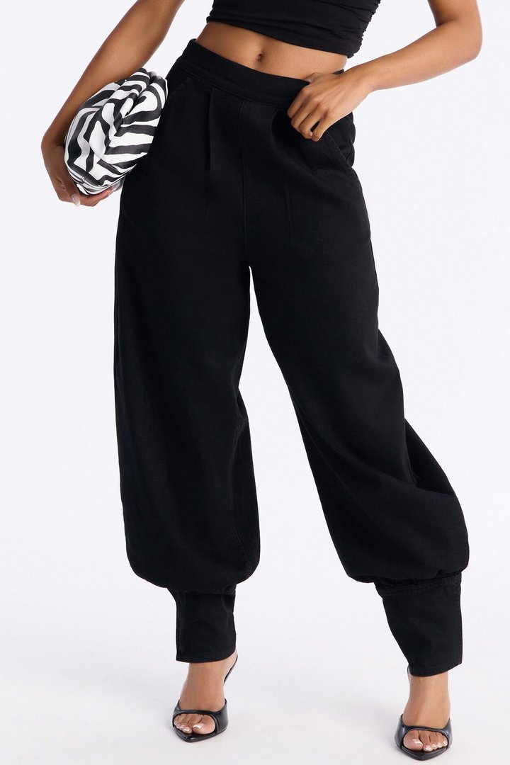 Destination Unknown Drapey Denim Balloon Jeans - Black