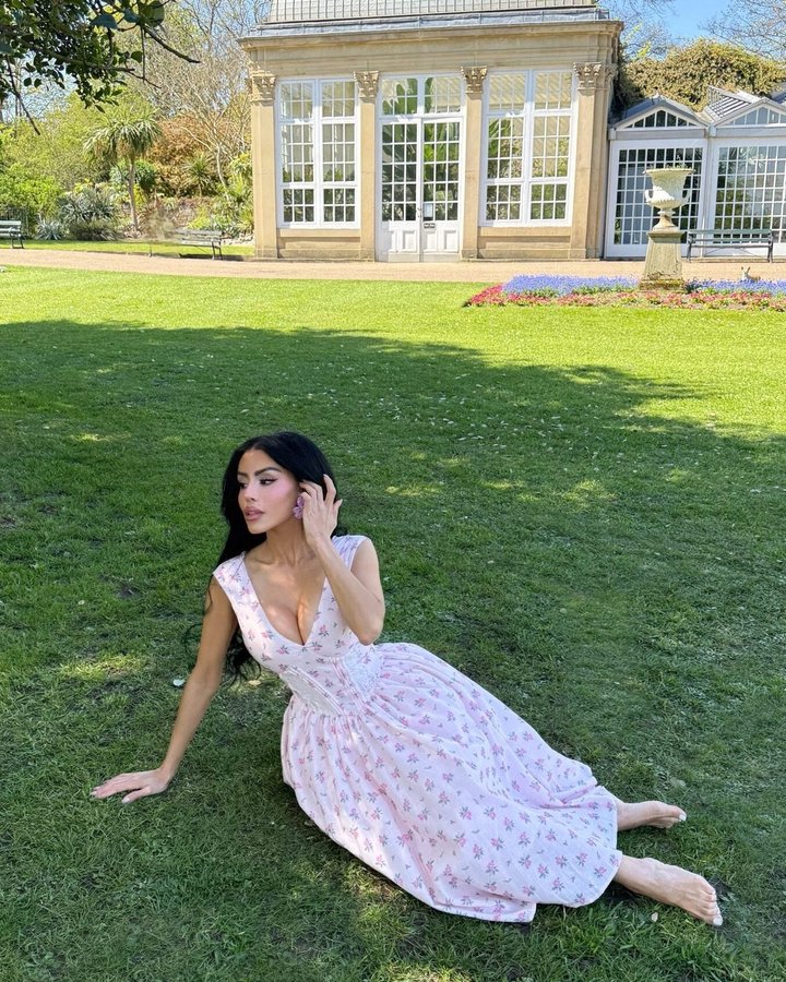 Harlow Floral Midi Dress - Pink